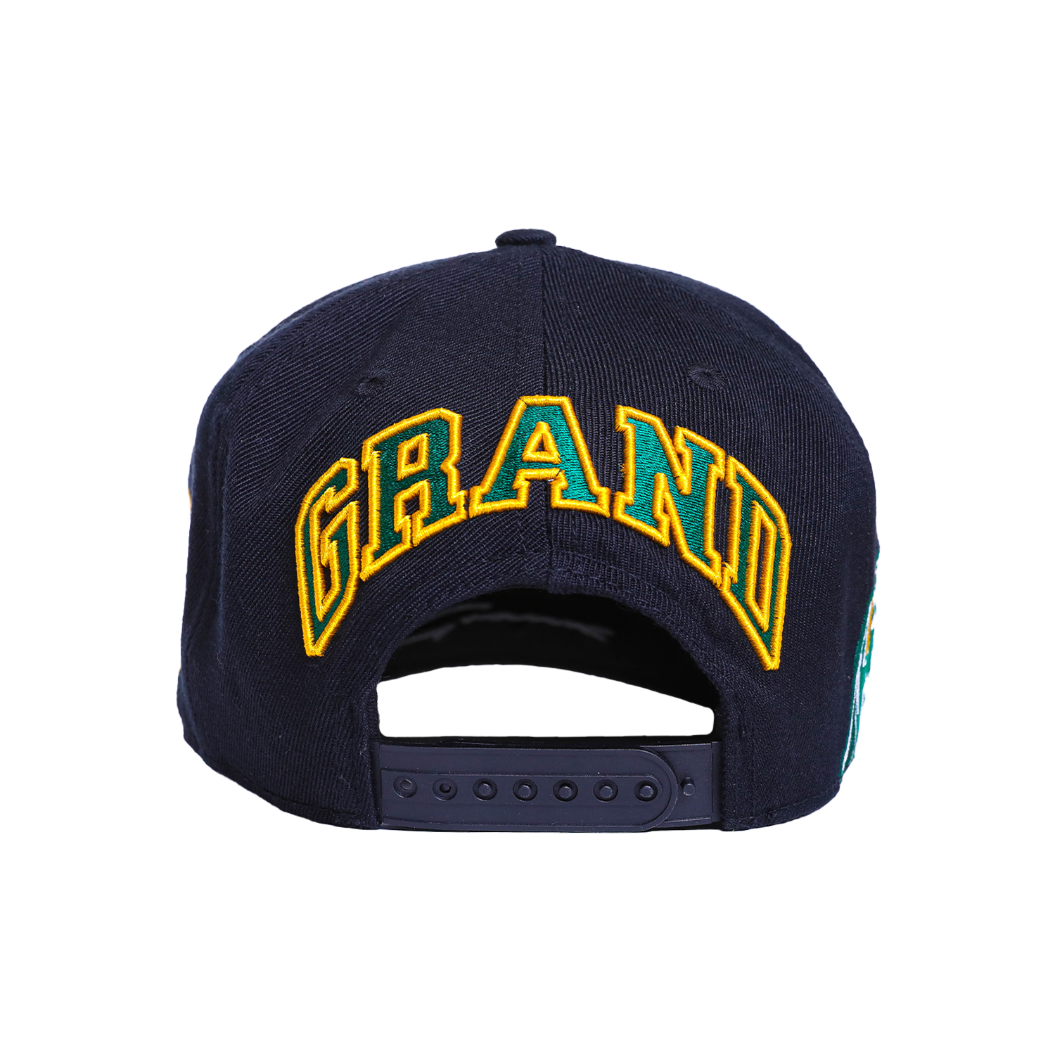 GRAND OAKLAND